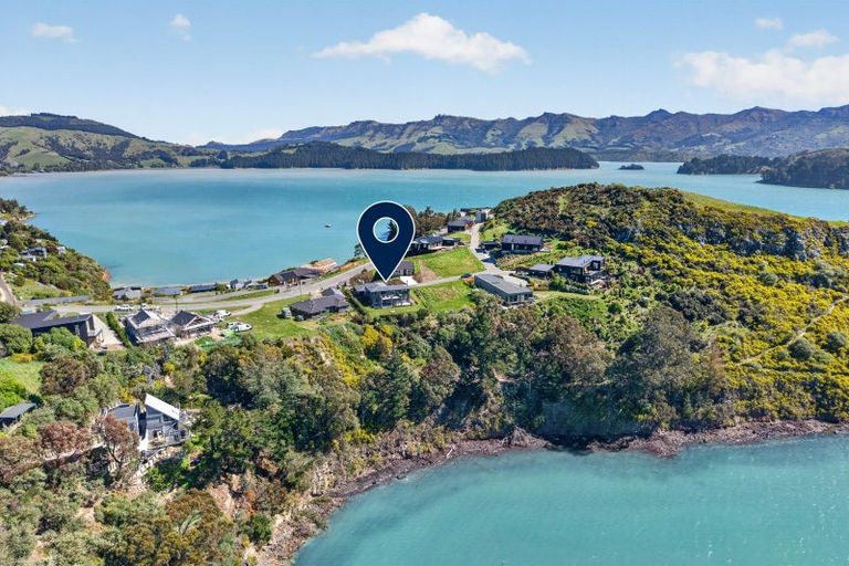 Photo of property in 11 Kaioruru Lane, Charteris Bay, Lyttelton, 8971
