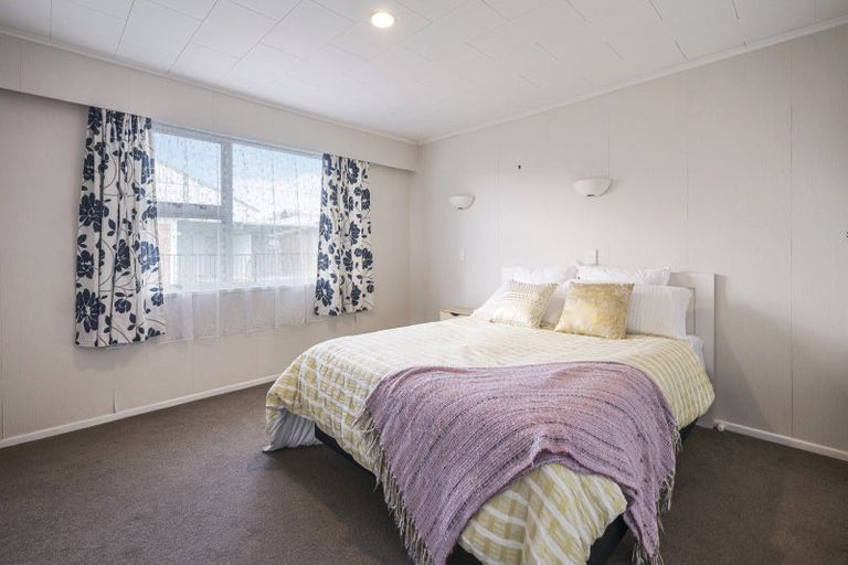 Photo of property in 8a Seddon Street, Glenholme, Rotorua, 3010