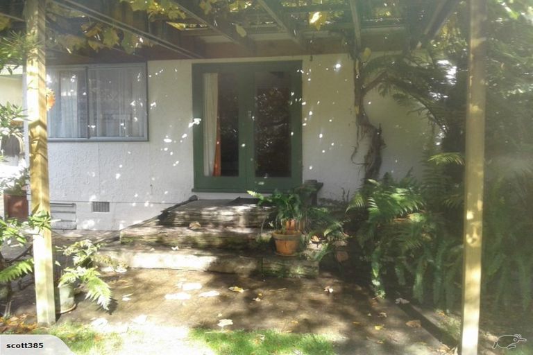 Photo of property in 79 Pahiatua Street, Hokowhitu, Palmerston North, 4410