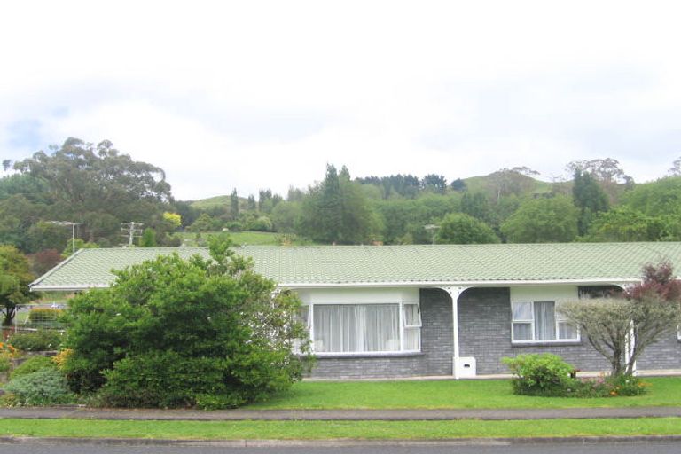 Photo of property in 24 Eketone Street, Te Kuiti, 3910