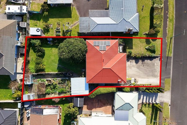 Photo of property in 24 Springfield Crescent, Enderley, Hamilton, 3214