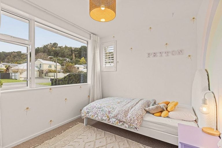 Photo of property in 3 Leonard Place, Saint Martins, Christchurch, 8022