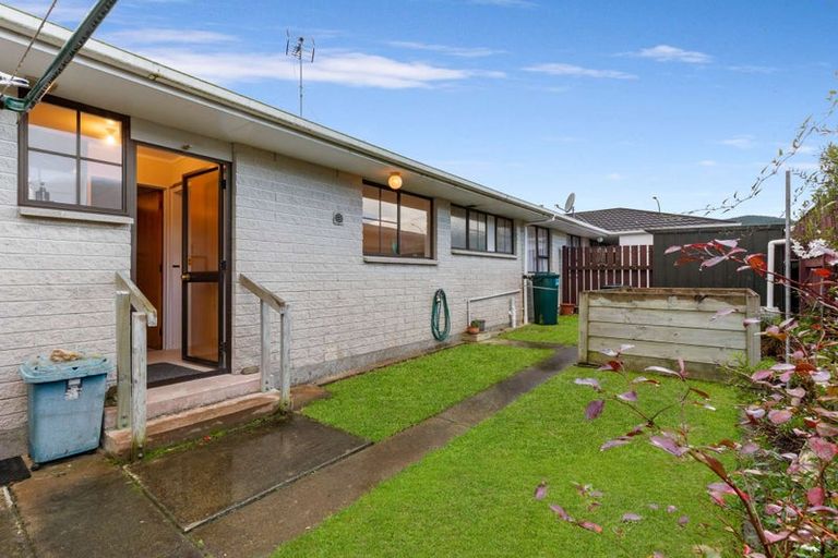 Photo of property in 15b Nathan Street, Tawa, Wellington, 5028