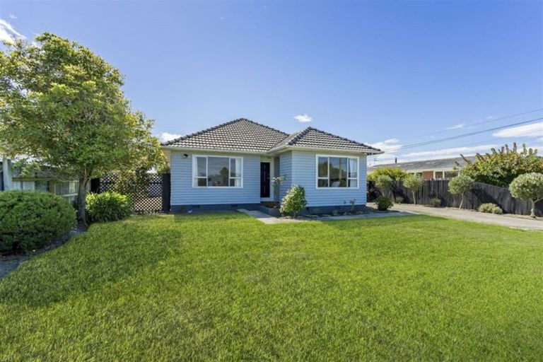 Photo of property in 29 Sylvia Street, Parklands, Christchurch, 8083