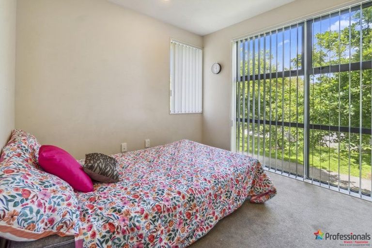 Photo of property in 192 Porchester Road, Takanini, 2112