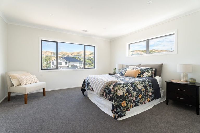 Photo of property in 29 Farnworth Terrace, Churton Park, Wellington, 6037