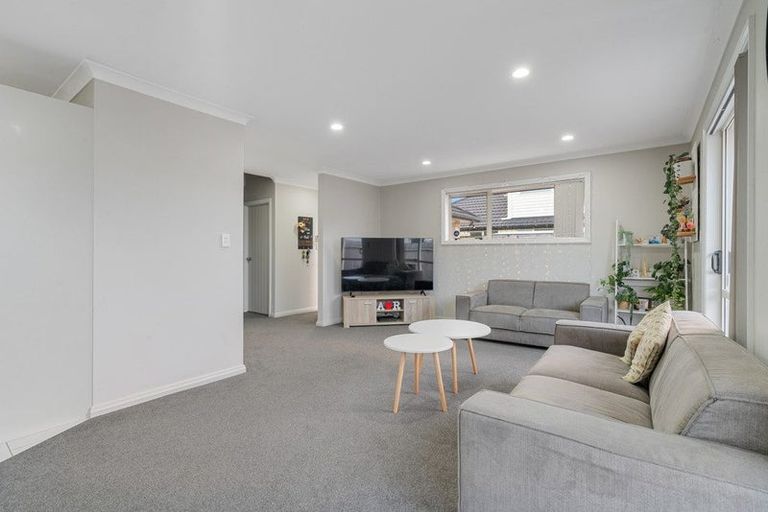 Photo of property in 33a Berwyn Avenue, Takanini, 2112