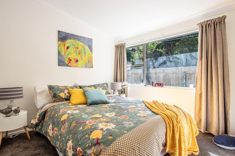 Photo of property in 99a Ruahine Street, Paraparaumu, 5032