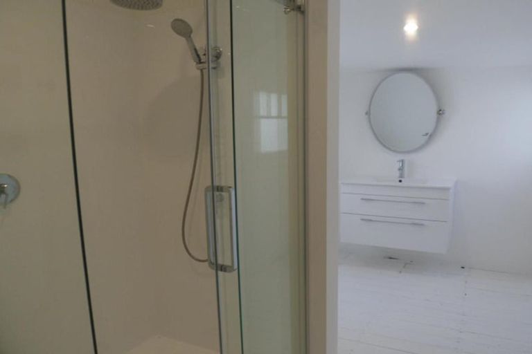 Photo of property in 5 Upland Road, Kelburn, Wellington, 6012