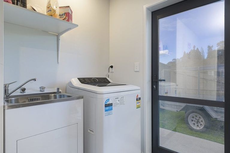 Photo of property in 6 Waugh Lane, Huntly, 3700