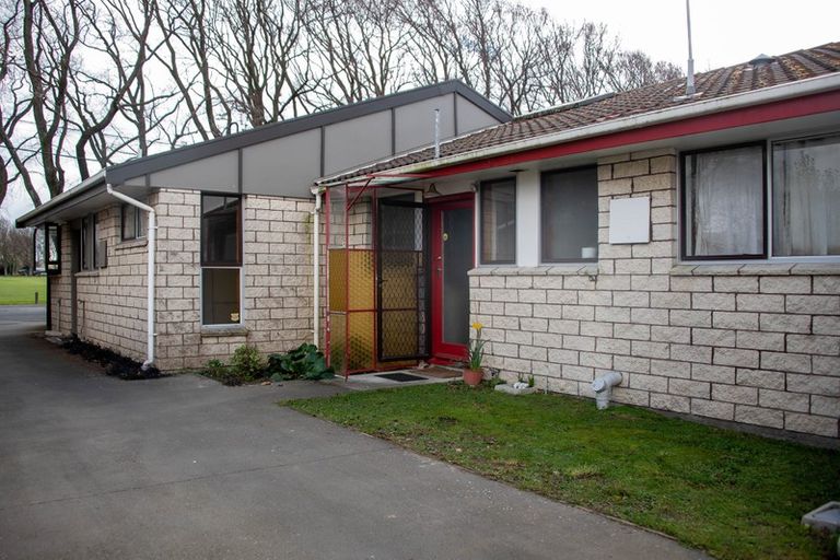 Photo of property in 2/226 Wilsons Road, Waltham, Christchurch, 8023