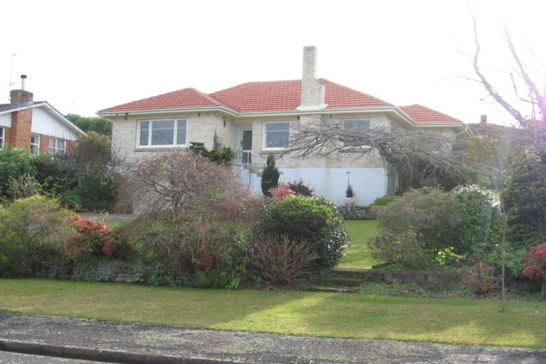 Photo of property in 38 Windsor Road, Maeroa, Hamilton, 3200