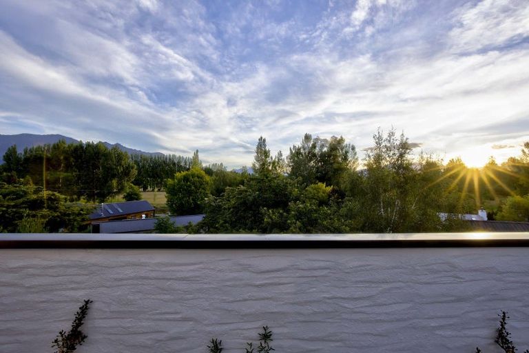 Photo of property in 71 Cotter Avenue, Arrowtown, 9302