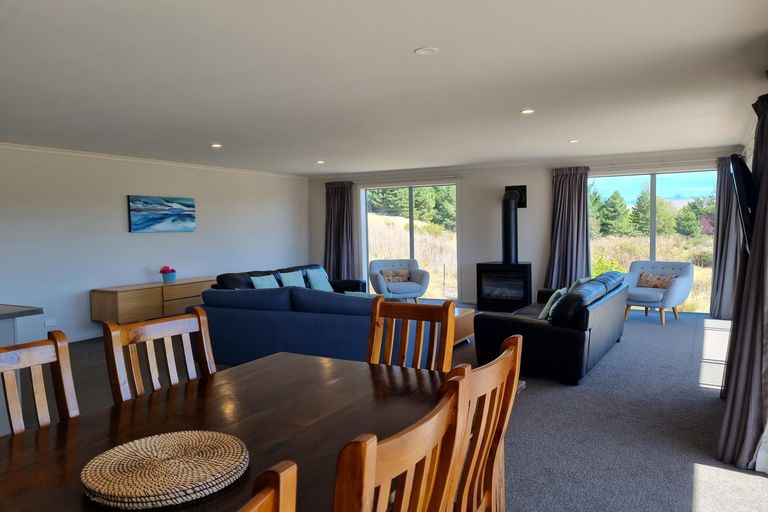 Photo of property in 22 Mistake Drive, Lake Tekapo, 7999