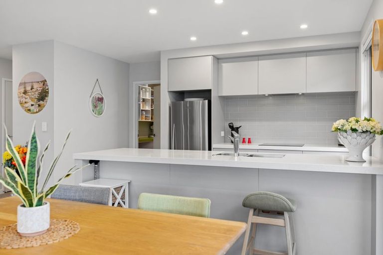 Photo of property in 35 Saint Pauls Drive, Brookfield, Tauranga, 3110