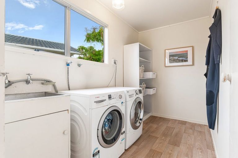 Photo of property in 10 Rakatau Place, Ruakaka, 0116