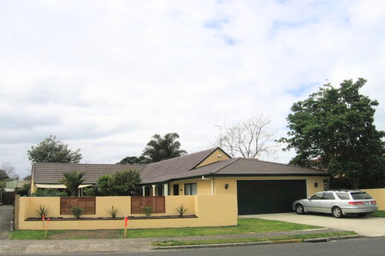 Photo of property in 6 Waitui Grove, Mount Maunganui, 3116