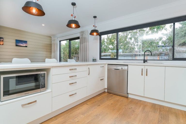 Photo of property in 25 Andrews Street, Foxton Beach, Foxton, 4815