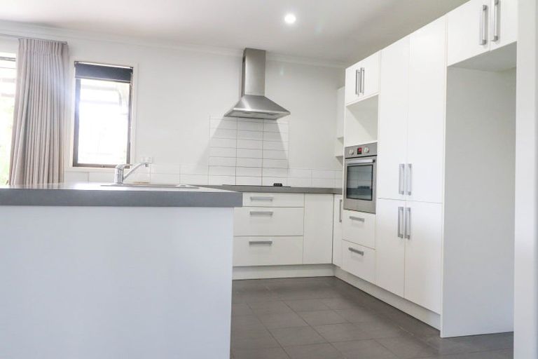 Photo of property in 9 Merrimana Drive, Thames, 3500