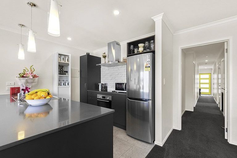 Photo of property in 31 Taikaranga Street, Pukekohe, 2120