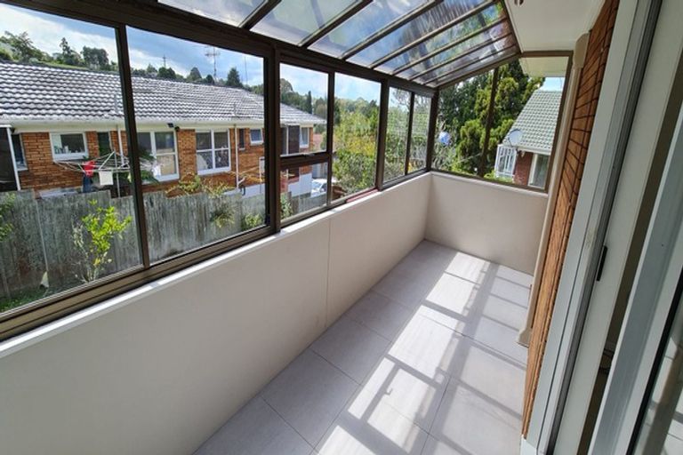 Photo of property in 2/52 Bentley Avenue, Glenfield, Auckland, 0629