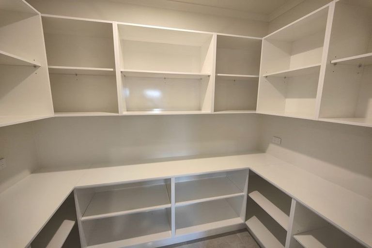 Photo of property in 8 Sydney Place, Flagstaff, Hamilton, 3210