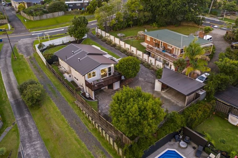 Photo of property in 58 Eskdale Road, Birkdale, Auckland, 0626