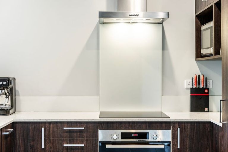 Photo of property in 116 Te Oneroa Way, Long Bay, Auckland, 0630