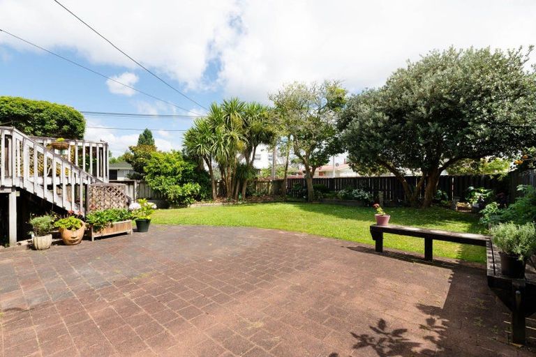 Photo of property in 2 De Vere Crescent, Chartwell, Hamilton, 3210