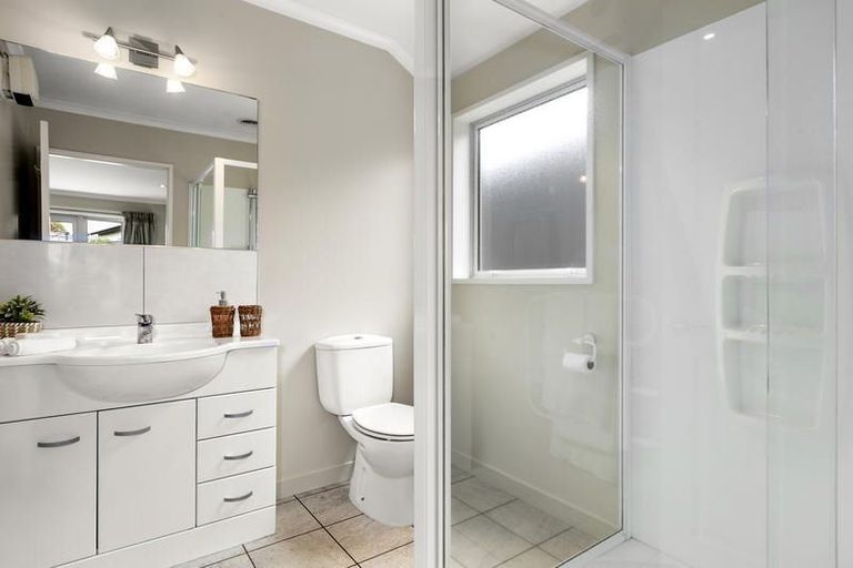 Photo of property in 9 Sunninghurst Drive, Fairfield, Dunedin, 9018