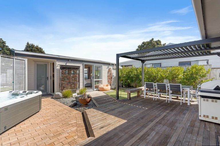Photo of property in 203a The Square, Whangamata, 3620