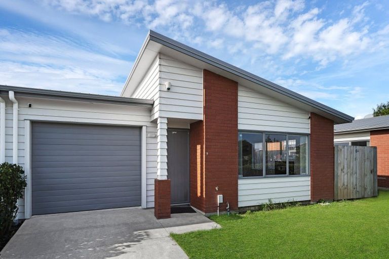 Photo of property in 3/46 Park Estate Road, Rosehill, Papakura, 2113