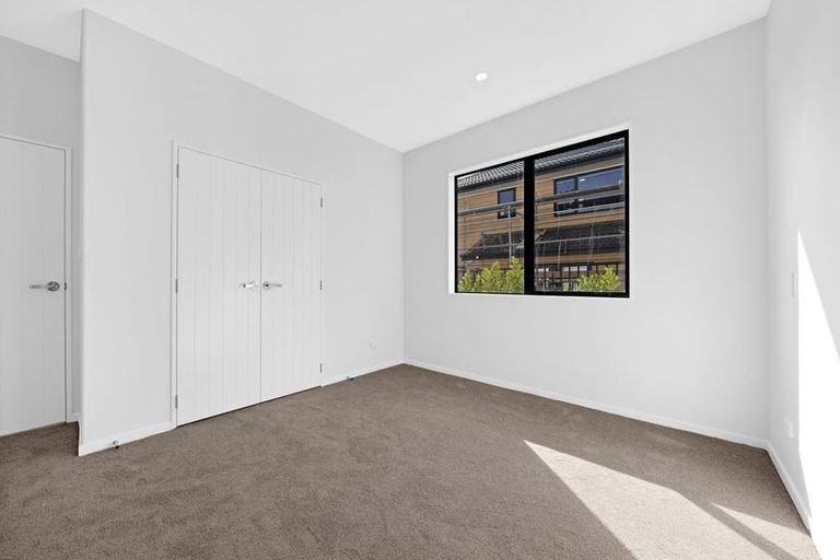 Photo of property in 26 Rongoa Maori Way, Pukekohe, 2120