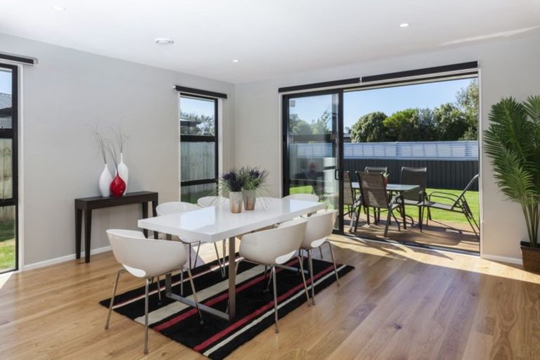 Photo of property in 5 Bargrove Close, Halswell, Christchurch, 8025