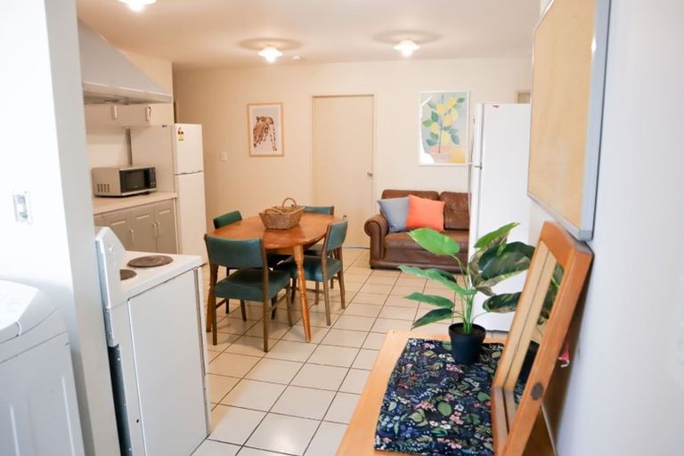 Photo of property in 158a Peverel Street, Riccarton, Christchurch, 8041