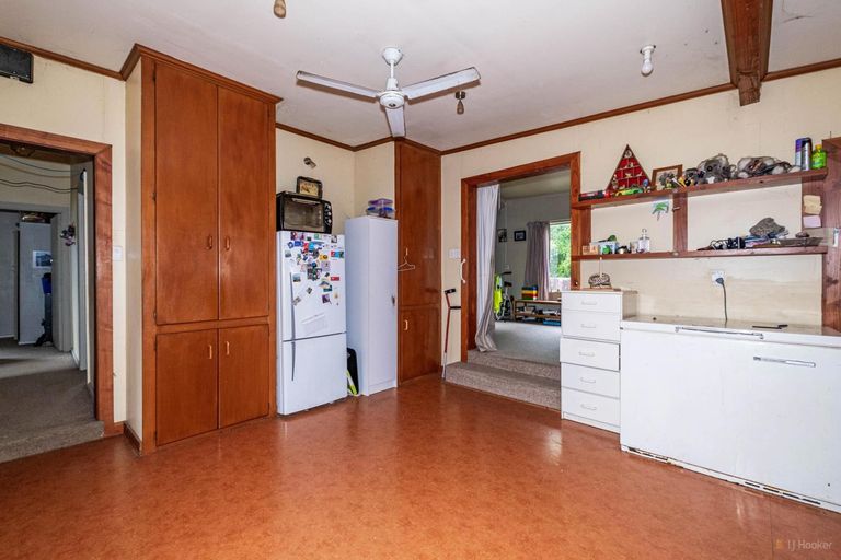 Photo of property in 35 Leonard Street, Waimate, 7924