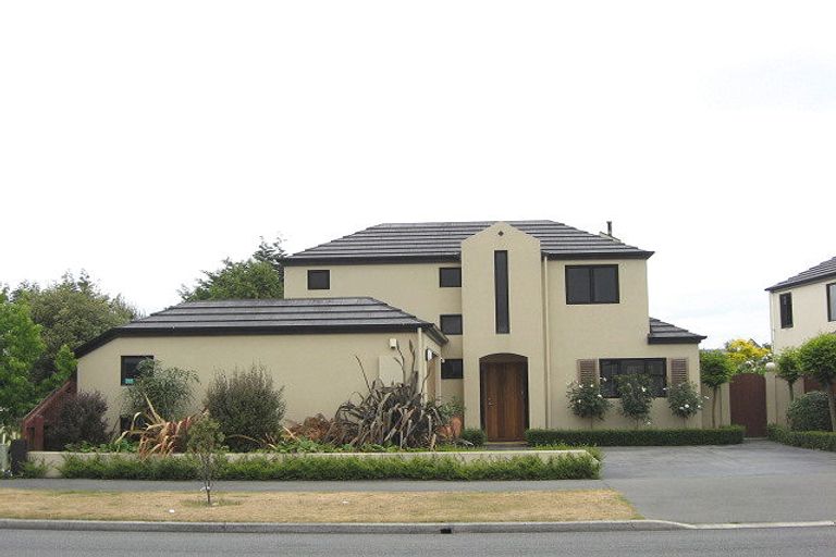 Photo of property in 93 Broadhaven Avenue, Parklands, Christchurch, 8083