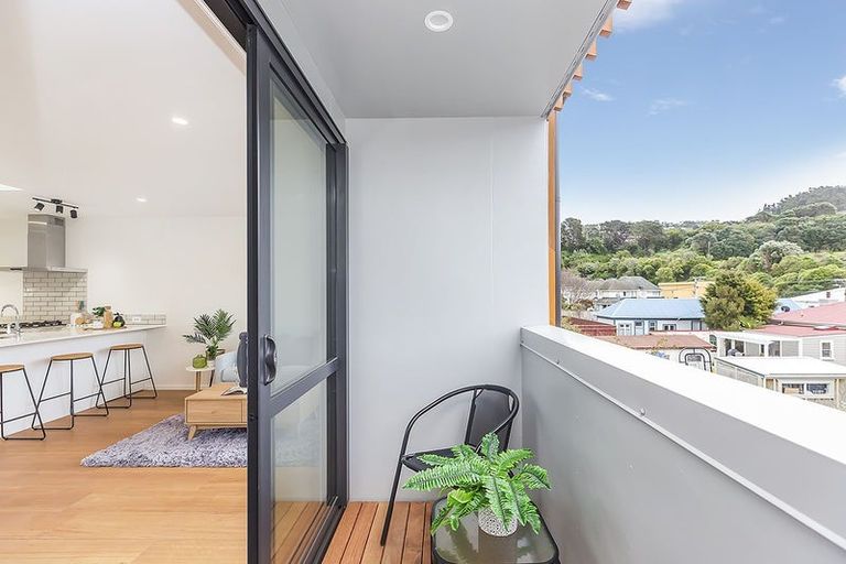 Photo of property in 9 Post Office Avenue, Berhampore, Wellington, 6023