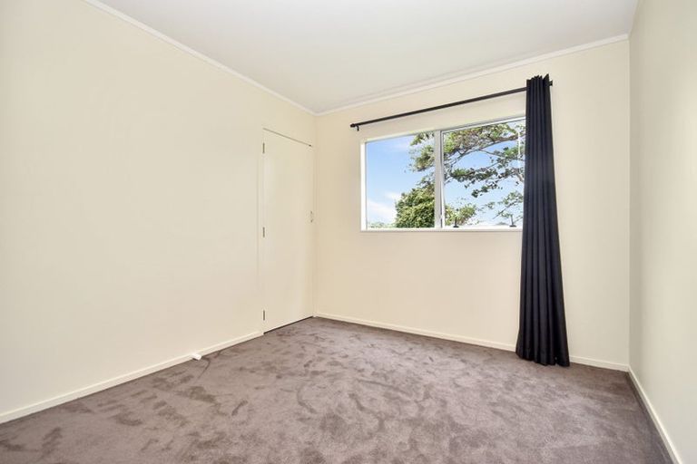 Photo of property in 25a West Harbour Drive, West Harbour, Auckland, 0618