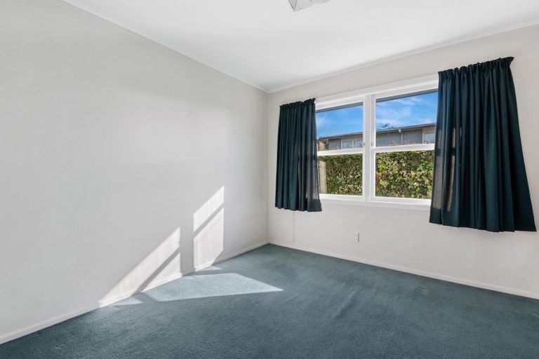 Photo of property in 14 Darroch Street, Fairy Springs, Rotorua, 3015