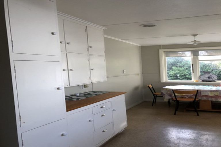 Photo of property in 58 Curletts Road, Sockburn, Christchurch, 8042