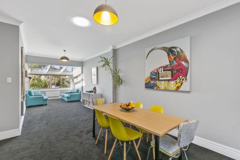 Photo of property in 7 Northland Road, Northland, Wellington, 6012