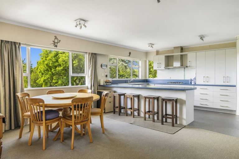 Photo of property in 52 Te Puke Highway, Kairua, Te Puke, 3187