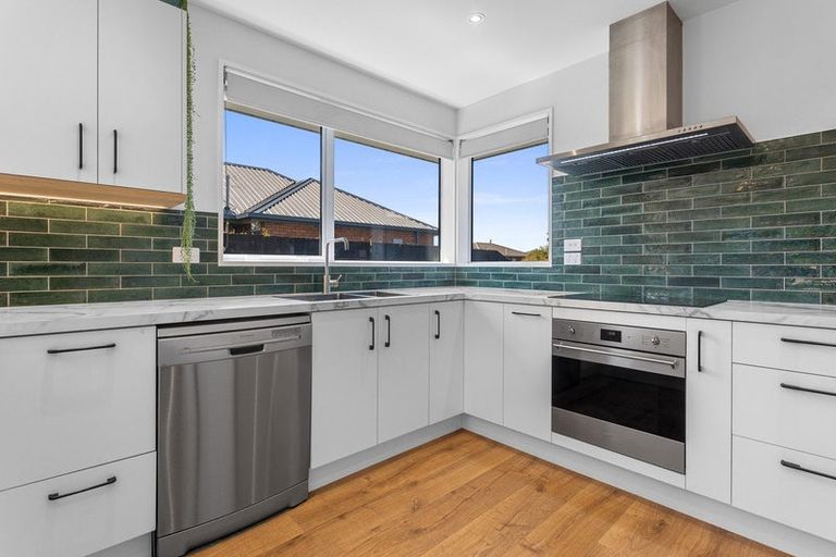 Photo of property in 14 Pearce Place, Kaiapoi, 7630