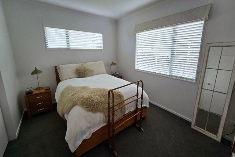 Photo of property in 21 Robinia Place, Snells Beach, 0920