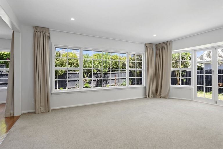 Photo of property in 36c Jeffreys Road, Fendalton, Christchurch, 8052