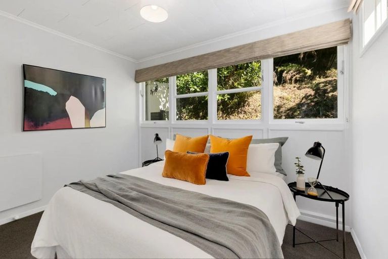 Photo of property in 24a Deller Grove, Silverstream, Upper Hutt, 5019