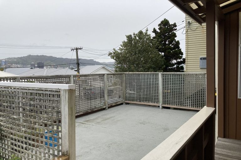 Photo of property in 79 Austin Street, Mount Victoria, Wellington, 6011