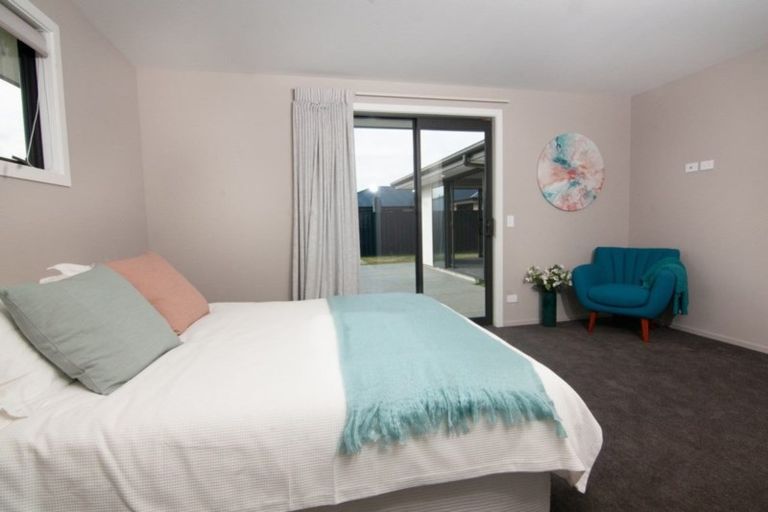 Photo of property in 8 Stowell Drive, Cromwell, 9310