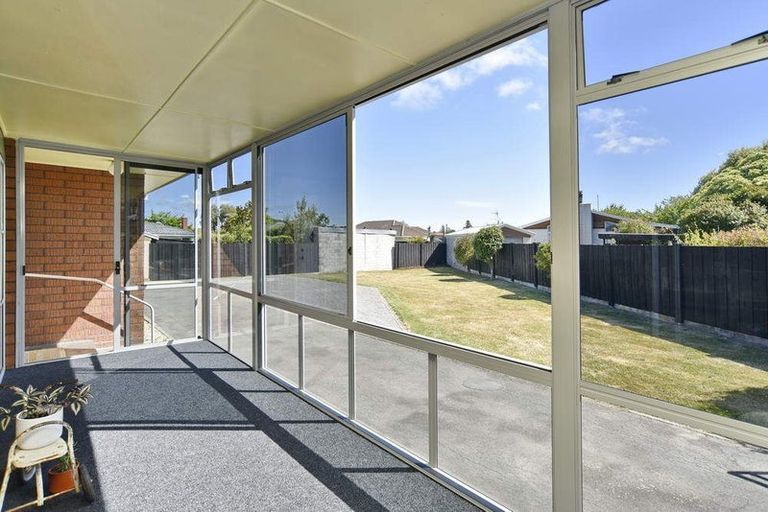 Photo of property in 9 Wallace Place, Rangiora, 7400